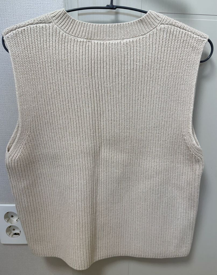 자라 니트 베스트 팝니다--1