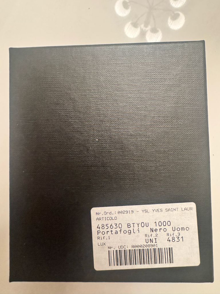 생로랑 모노그램 머니클립 지갑 이미지