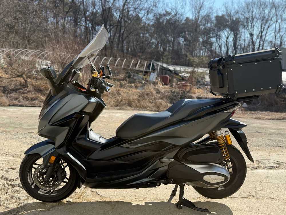 [혼다]포르자350 22년식 4만키로대 저렴하게판매합니다--3