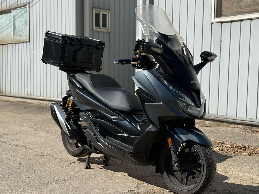 [혼다]포르자350 22년식 4만키로대 저렴하게판매합니다--6