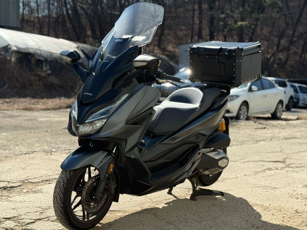 [혼다]포르자350 22년식 4만키로대 저렴하게판매합니다--7