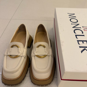 몽클레어 bell 로퍼