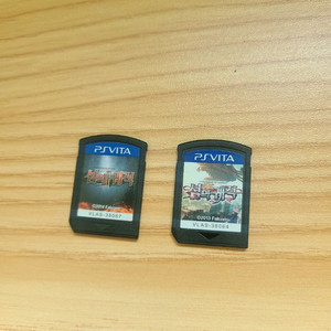 PS Vita 게임칩 영웅전설 섬의 궤적 한글판 1,2알칩+ps vita 파우치 판매합니다. 이미지