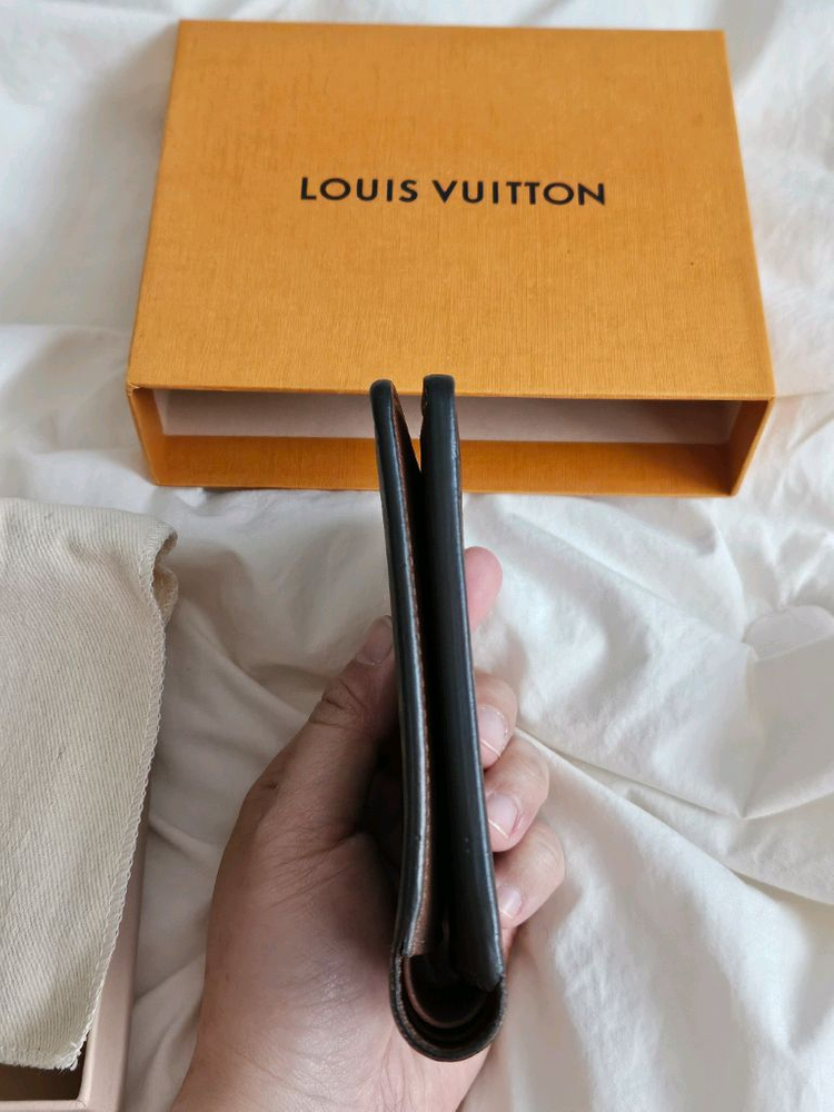 루이비통 멀티플 월릿 남성 반지갑 이미지