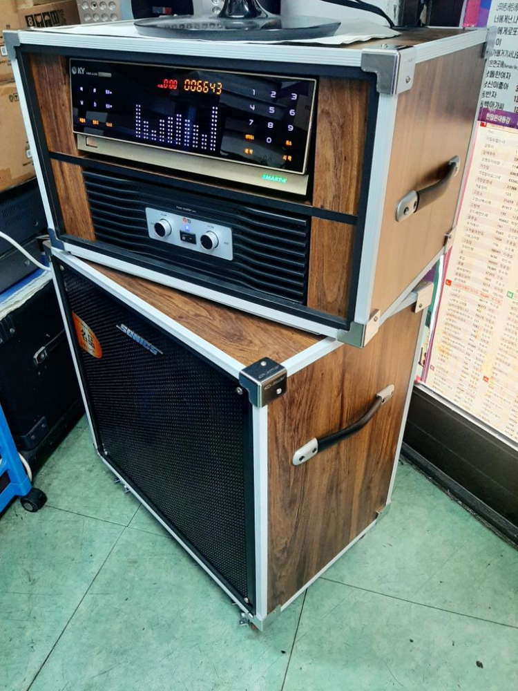 금영 노래방기계 최고급 이동식 이미지