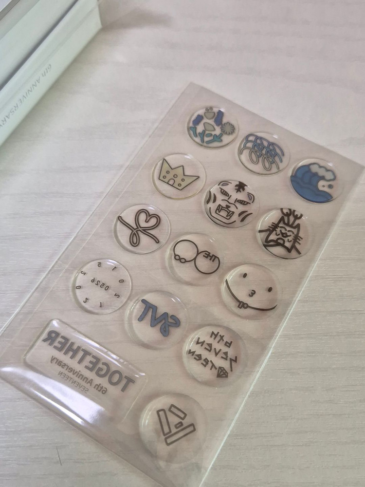 세븐틴 6주년 목걸이 판매합니다(총2개) 이미지