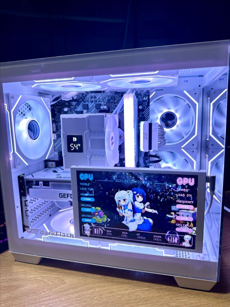 RTX 5060 새 그래픽카드 장착! 화이트 감성 게이밍 데스크탑 PC 컴퓨터 팝니다.--4