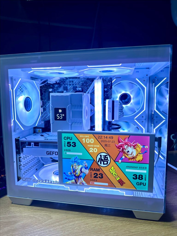 RTX 5060 새 그래픽카드 장착! 화이트 감성 게이밍 데스크탑 PC 컴퓨터 팝니다.--5