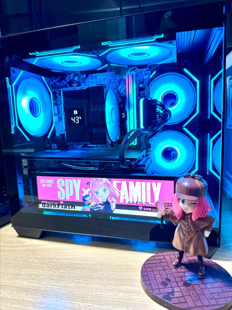 RTX 5060 새 그래픽카드 장착! 블랙 감성 게이밍 데스크탑 PC 컴퓨터 팝니다.--0