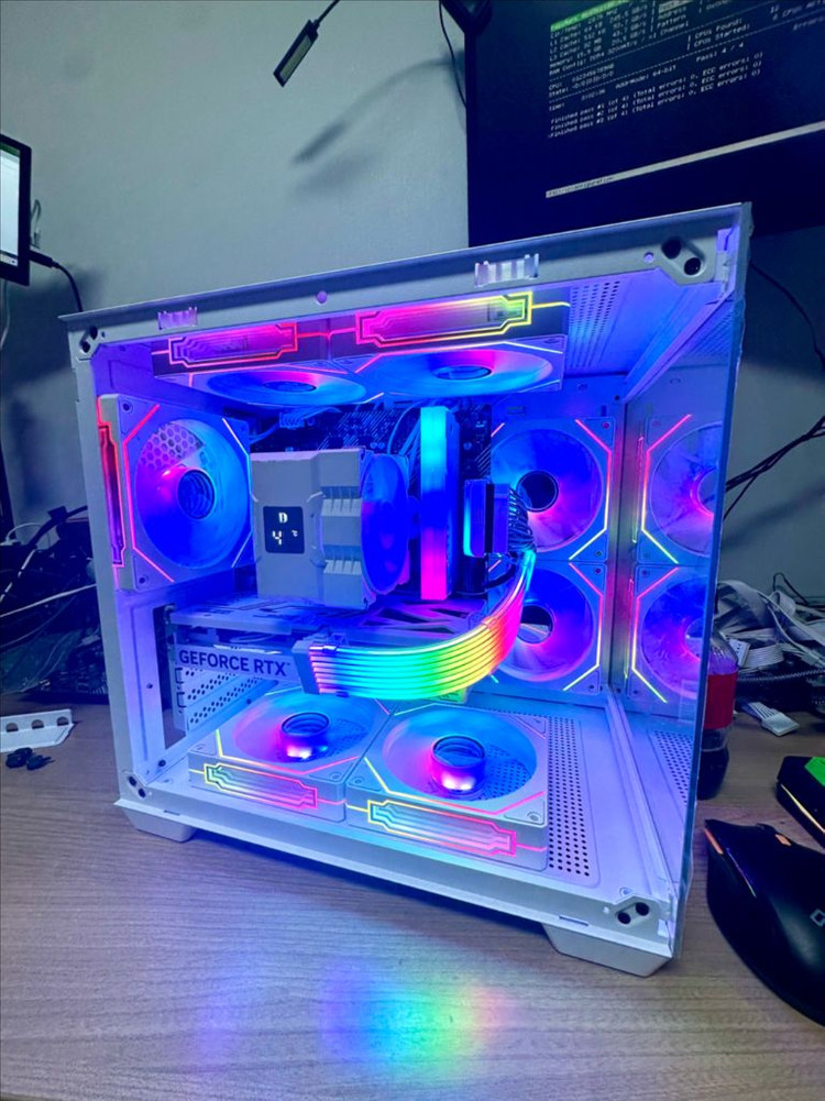 RTX 5060 새 그래픽카드 장착! 화이트 감성 게이밍 PC 완성형--6