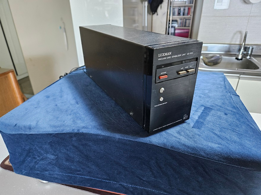 럭스만 PD310 턴테이블과 액세사리--8