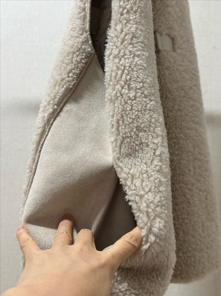 아이보리 무스탕 조끼--5