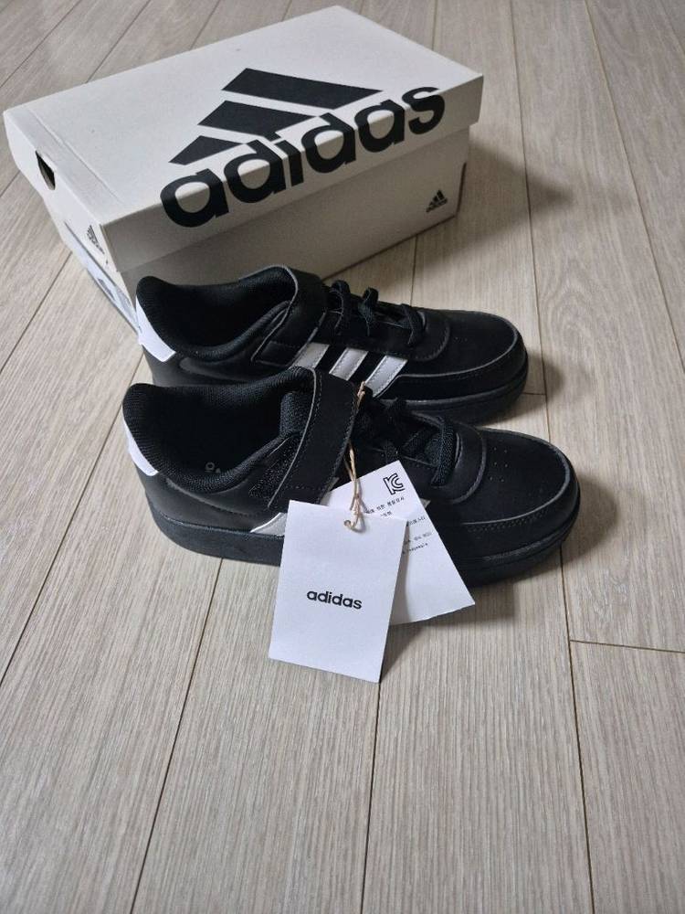 쿨거래시 4만9천! [풀박스] 아디다스 키즈 편한운동화 남아여아 공용--1