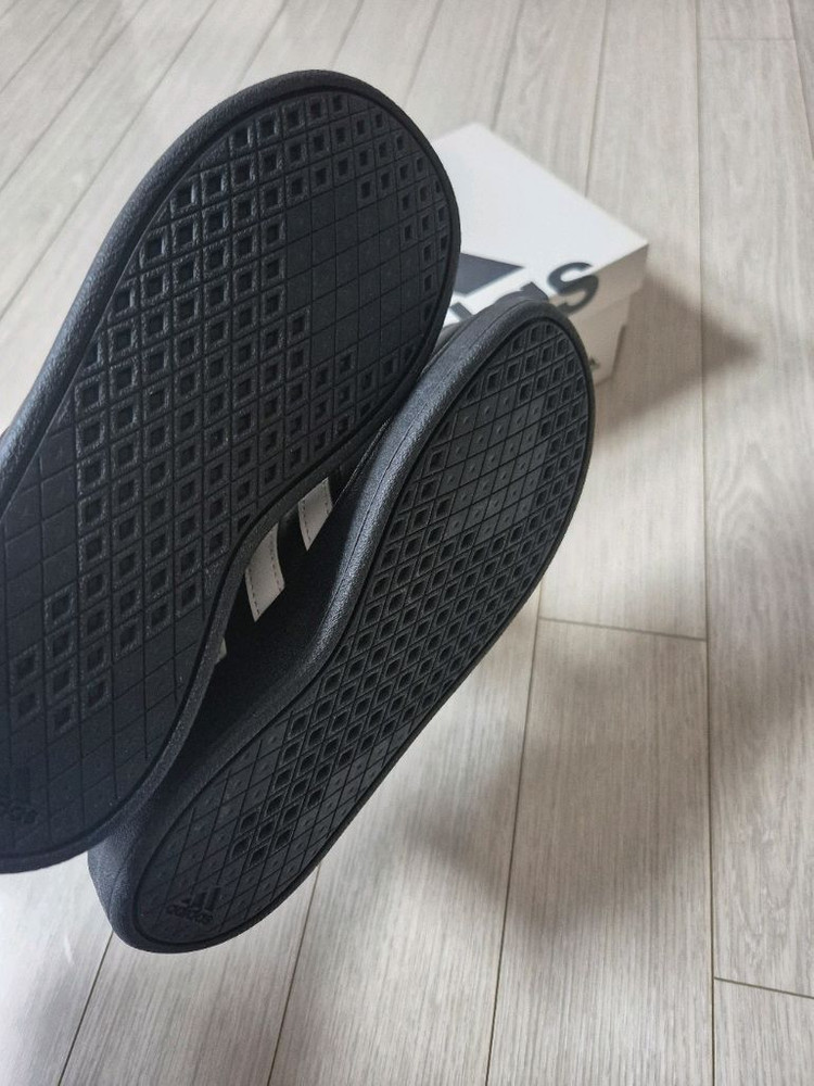 쿨거래시 4만9천! [풀박스] 아디다스 키즈 편한운동화 남아여아 공용--4