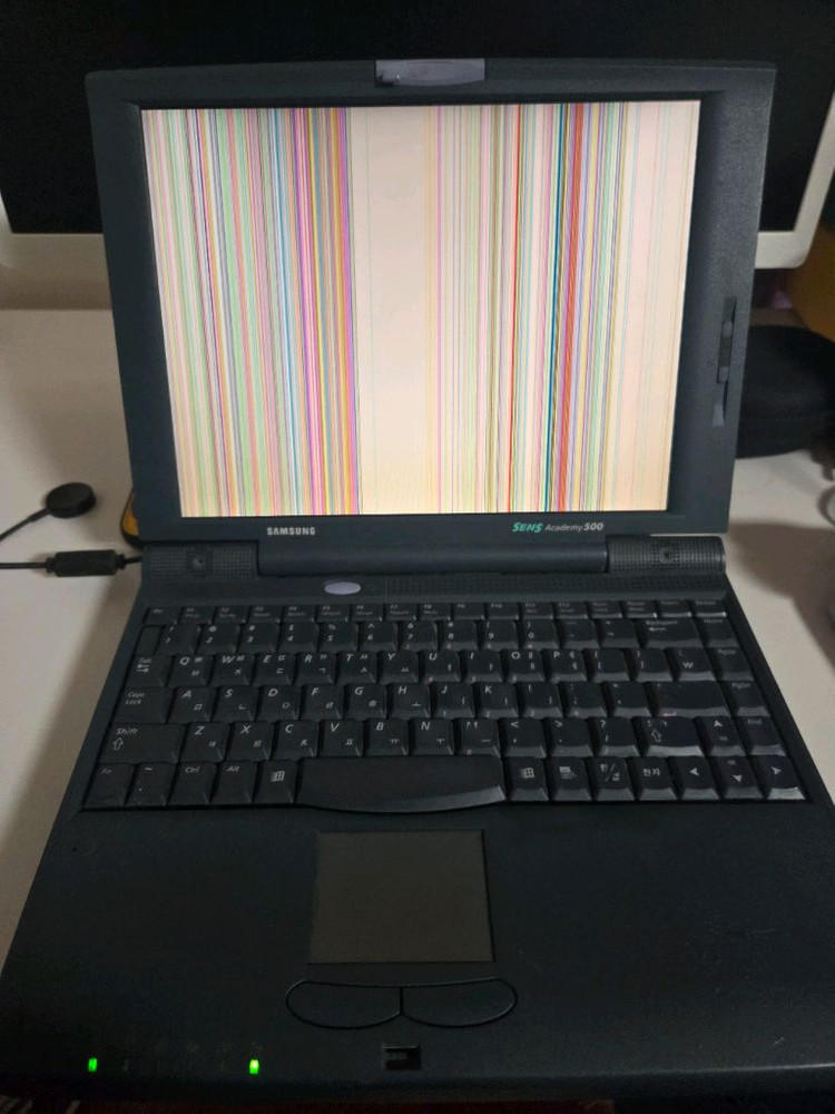 삼성 sens아카데미500 구형 노트북 팝니다--5