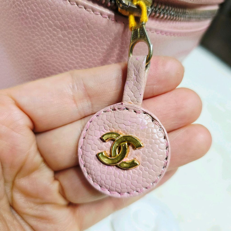 샤넬베니티백 7번대 개런티카드 포함--4