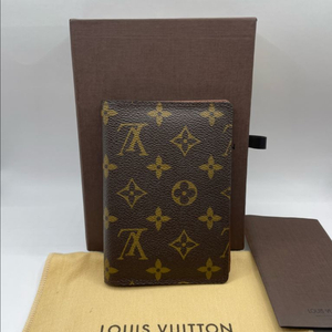 루이비통 모노그램 패스포트 여권지갑