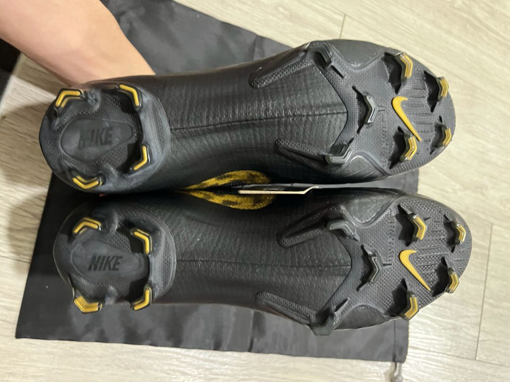 (새상품) 나이키 슈퍼플라이6 엘리트 FG [250] 축구화 이미지