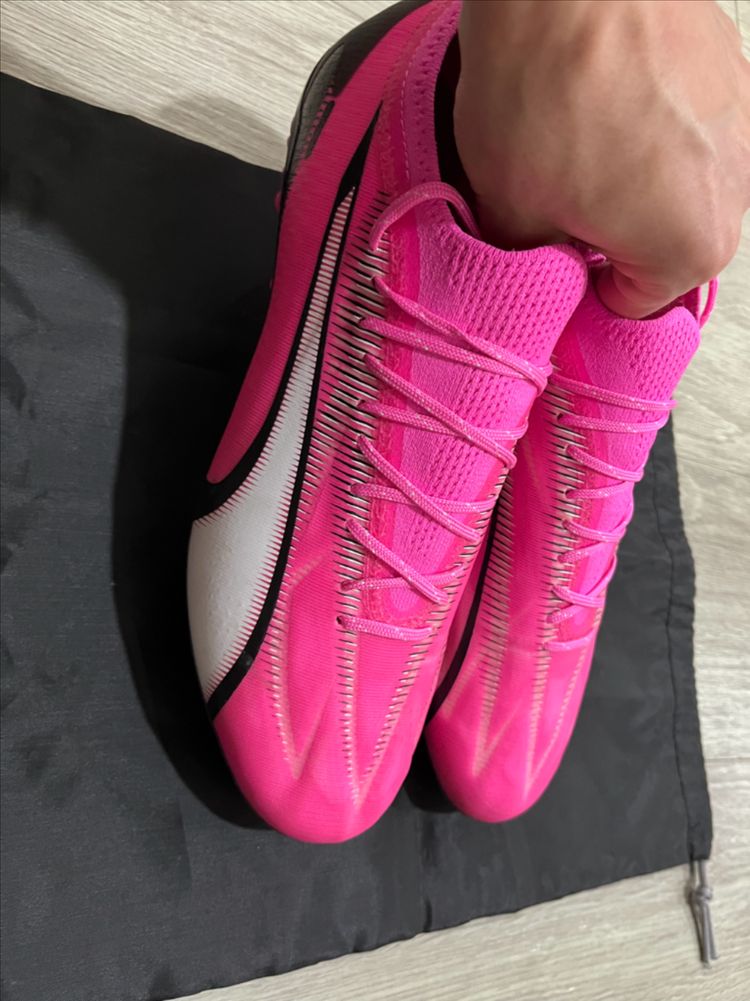 (거의 새상품) 푸마 울트라 얼티메이트 MG [285] 축구화--1