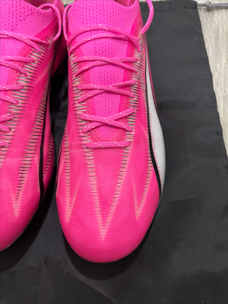 (거의 새상품) 푸마 울트라 얼티메이트 MG [285] 축구화--6