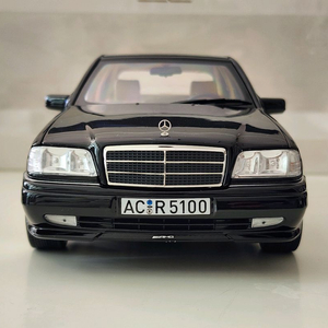 1:18 노레브 벤츠 W202 C36AMG 블랙 다이캐스트 이미지