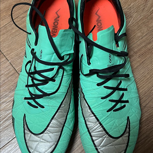 나이키 하이퍼베놈 피니쉬 AG-R 290