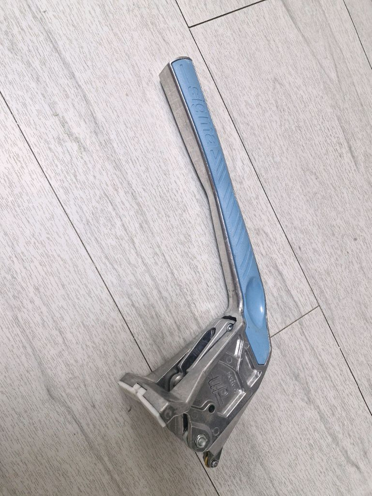 시그마 4세대 타일 커터기 핸들 UP 당기는타입 + 티타늄날 포함 이미지