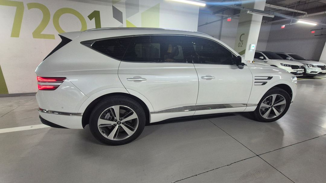 제네시스 GV80 2.5 렌트 승계자분 찾습니다. 이미지