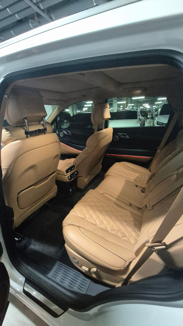 제네시스 GV80 2.5 렌트 승계자분 찾습니다. 이미지