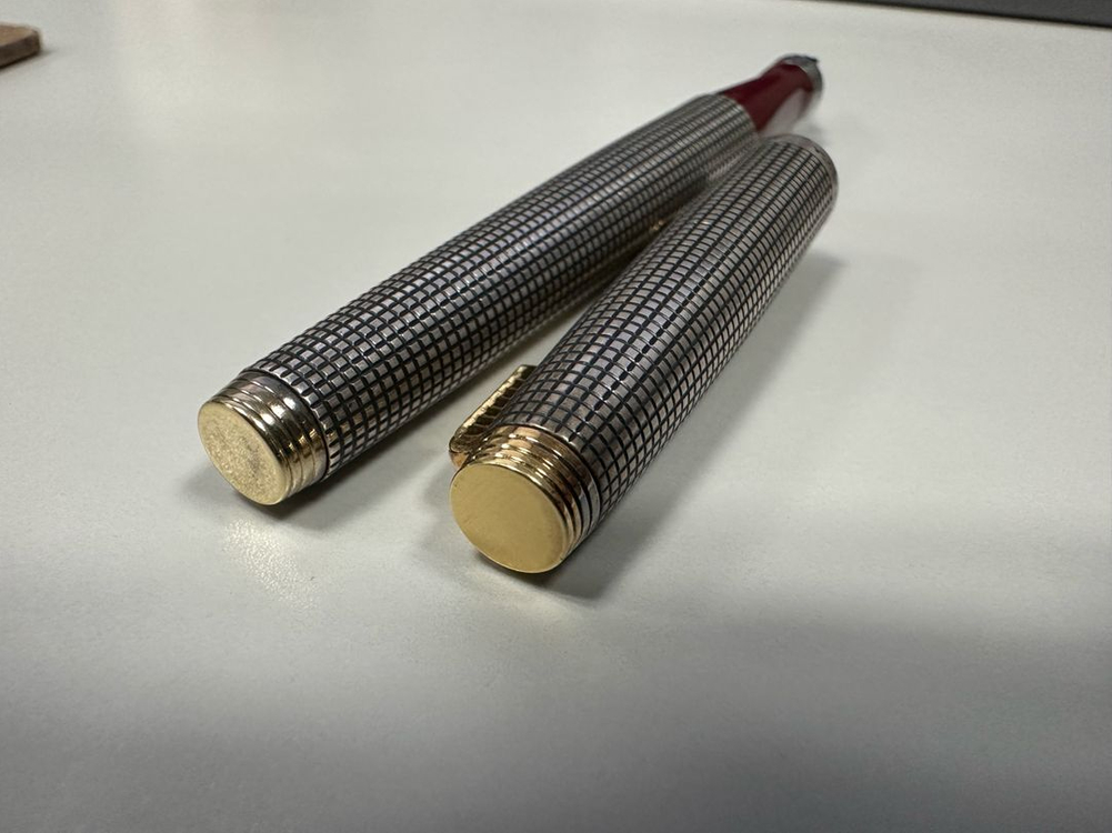 파카75 만년필 프로토타입 레드섹션--2