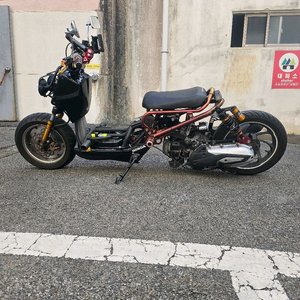 줌머 커스텀 바이크 이미지