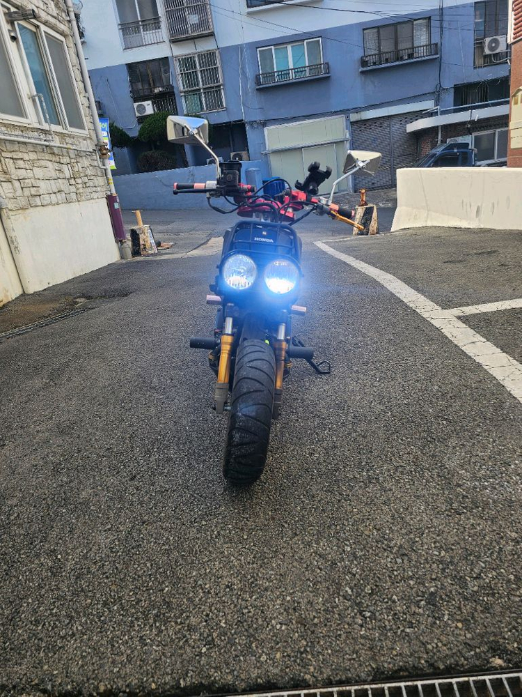 줌머 커스텀 바이크 이미지