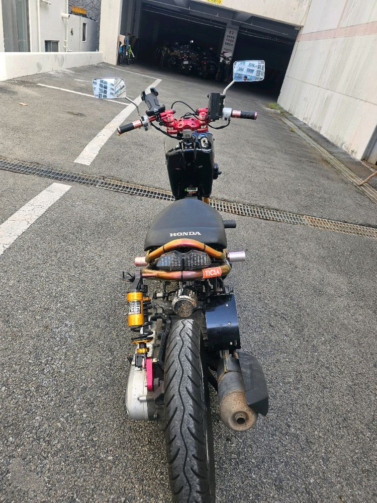 줌머 커스텀 바이크 이미지