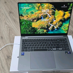 삼성 갤럭시북5 프로 NT960 빈박스 구매해요