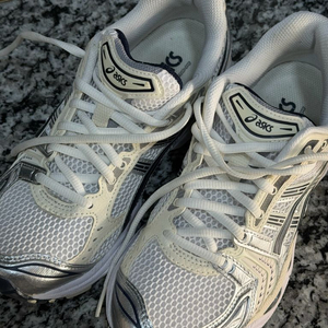 아식스 젤 카야노14 화이트미드나잇 240