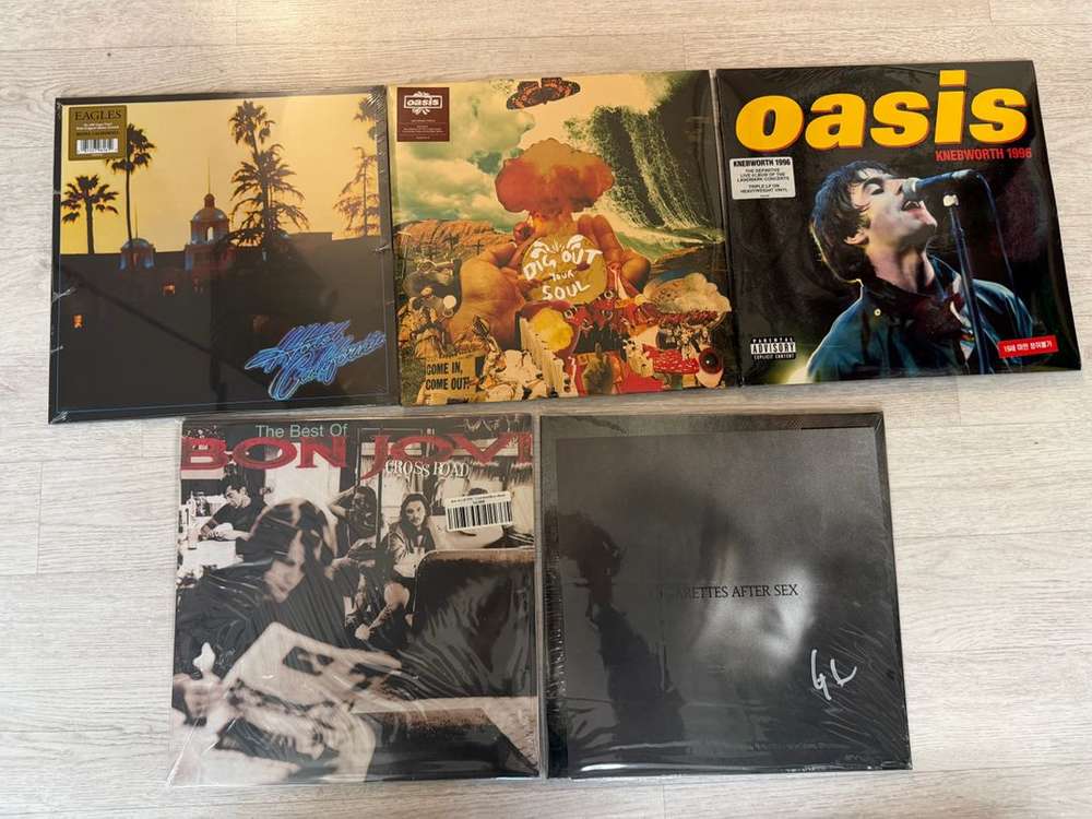 엘라 피츠제랄드, 본조비,오아시스 등--3