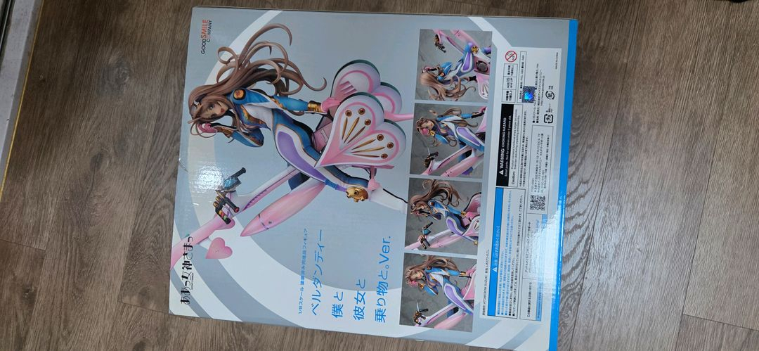 굿스마일 1/8 오나의 여신님 베르단디 피규어--3