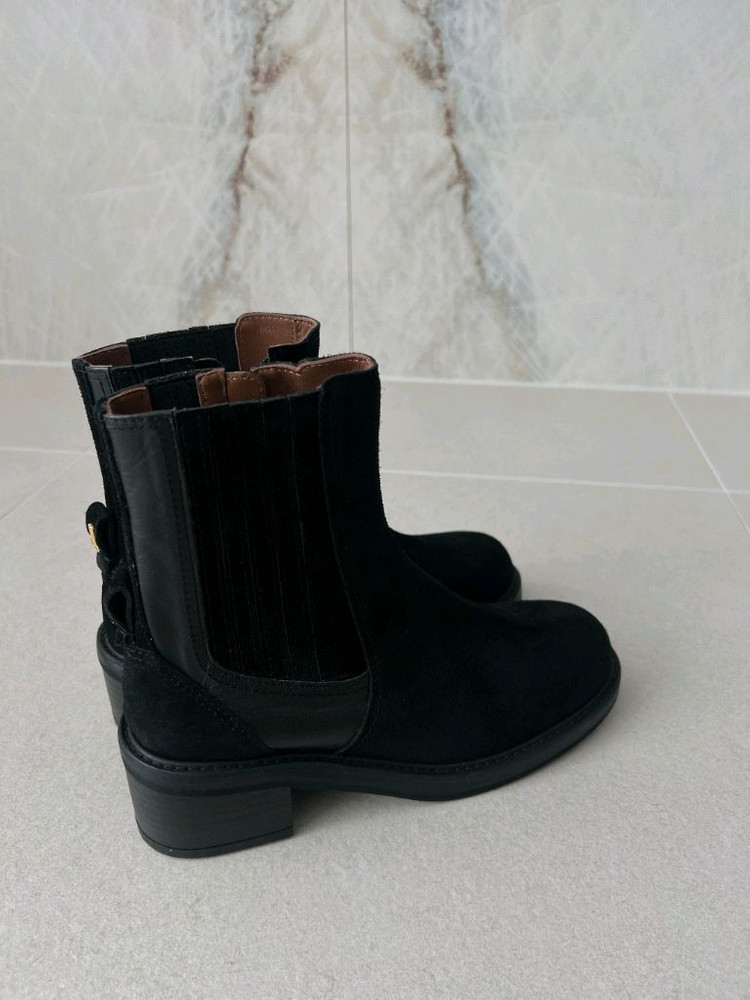 랑방 스웨이드 앵클 부츠(사진 도용시 법적조치)--3