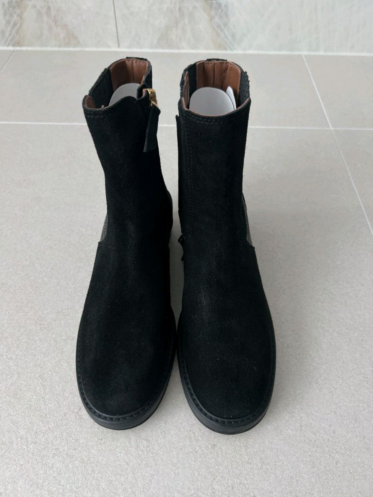 랑방 스웨이드 앵클 부츠(사진 도용시 법적조치)--4