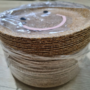 새제품 폴란드산) 친환경 자연분해 일회용 접시 파티 캠핑 집들이용