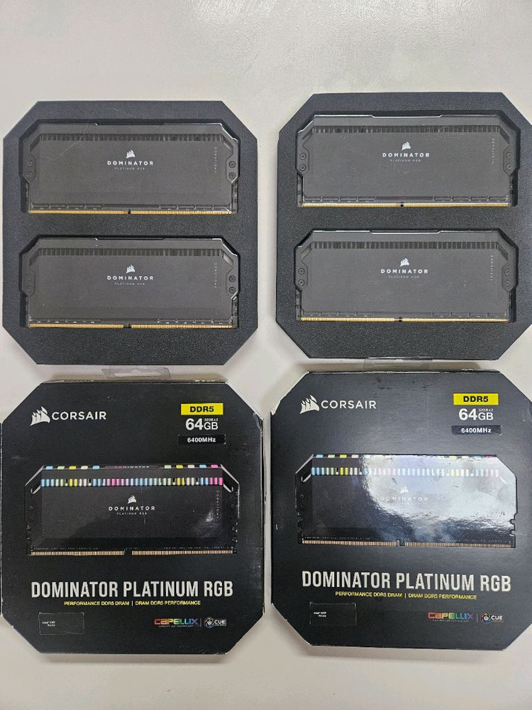 커세어 도미네이터 RGB DDR5 6400MHz--1