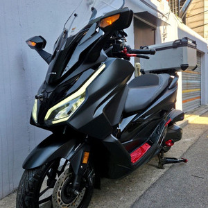 혼다 포르자350 24년식 사용검사 완료,풀옵션,정비점검 완료