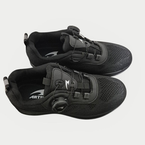 새상품[230]ARTIS 여자 운동화