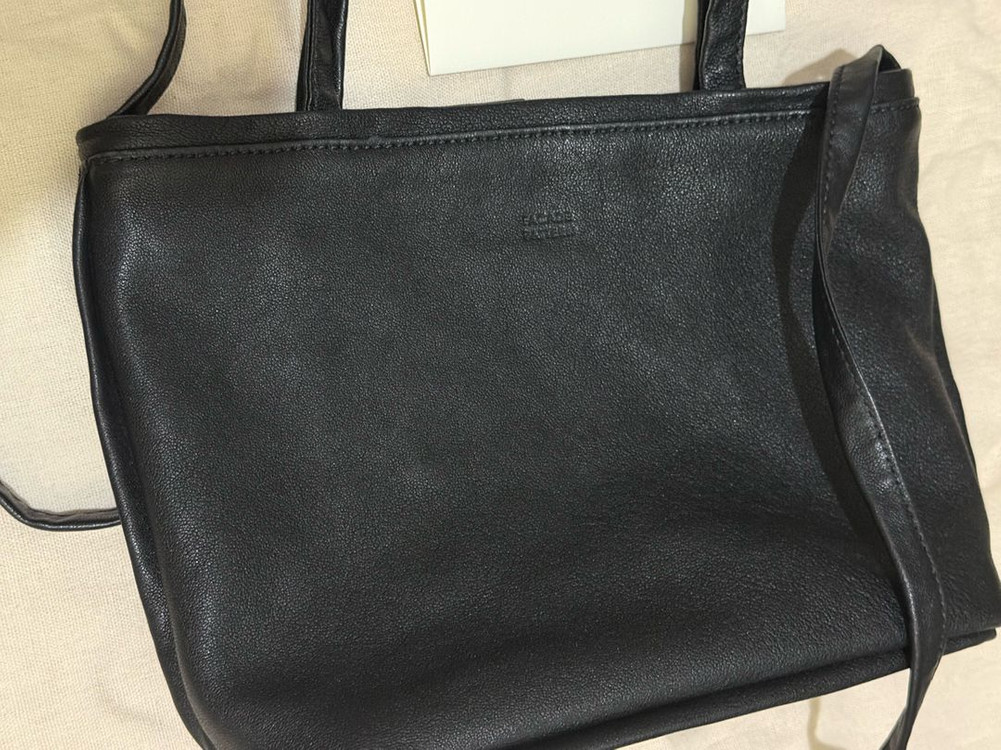 파사드패턴 브리즈 크로스 워싱 레더백 블랙--2