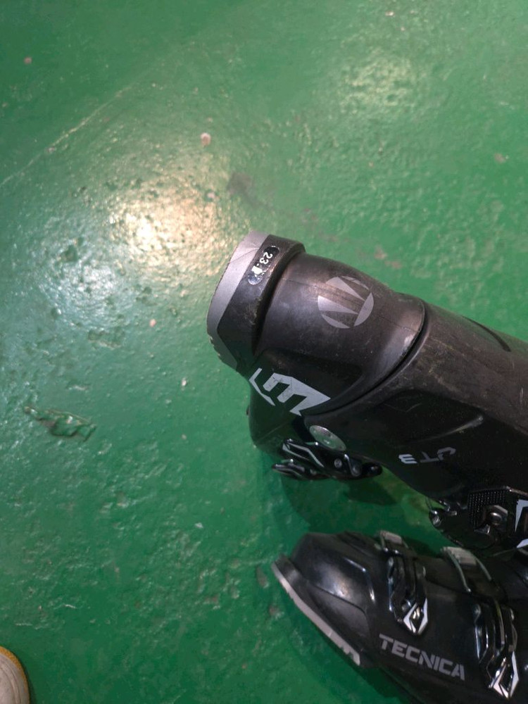 테크니카 스키 부츠 235mm 주니어용--1