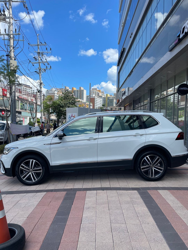 [리스승계] 폭스바겐 티구안 올스페이스 2.0 TSI 프레스티지-무보증,무선납 이미지