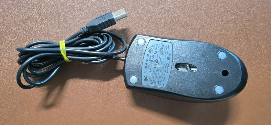 로지텍 M-BJ58 아야쿠초 마우스 판매. 택포.--2