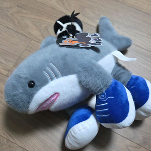 트랄라레로 트랄랄라 상어 인형 새상품