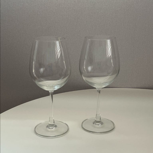 와인잔 2p 이미지