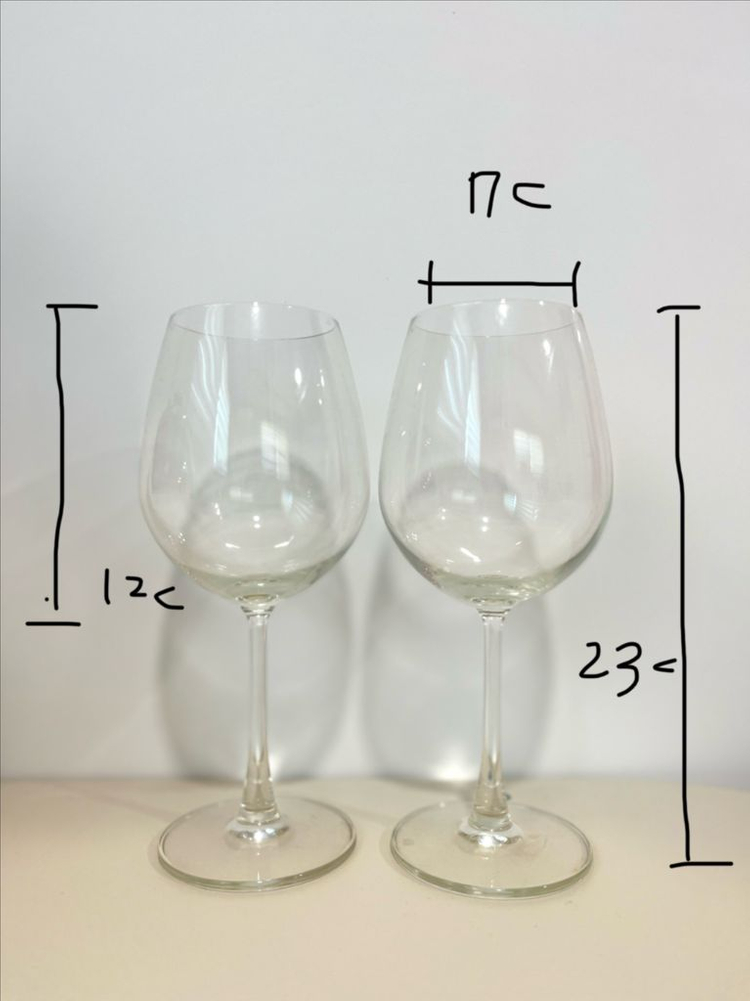 와인잔 2p 이미지